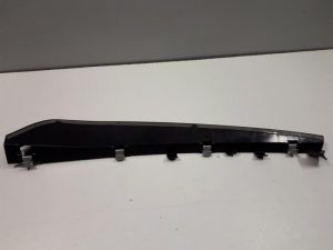 19399713 – 4M8837151B – Steun (diversen)