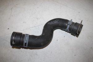 17822582 – 4G0122101 – Radiator hose