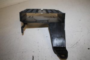 17815416 – 8W0907815 – Steun (diversen)