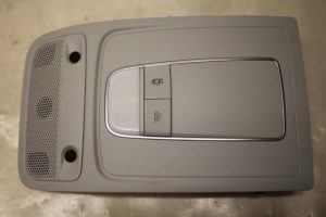 17797861 – 8V0947135AET1 – Binnenverlichting voor