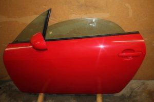 17799402 – 8N0831051C – Portier 2Deurs links