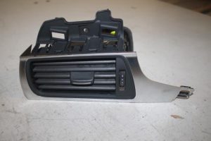 17805948 – 4G1820901C6PS – Luftgitter Armaturenbrett