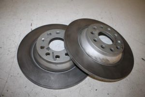 17812076 – 3Q0615601 – Bremsscheibe hinten