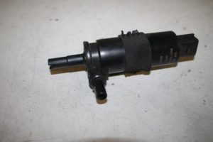 17821510 – 8W0955647 – Pomp koplampsproeier