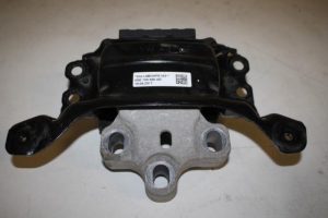 17820069 – 5Q0199555AD – Versnellingsbak Steun