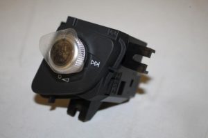 17820201 – 4M1919616B – Radiobedienings paneel