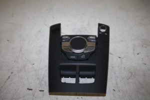 17814758 – 8V0919614E – Regeleinheit Multi Media