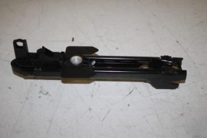 17830645 – 8K0857833C – Gurthöhenverstellung vorne links