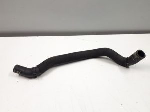 20743936 – 4M0819372CP – Radiator hose