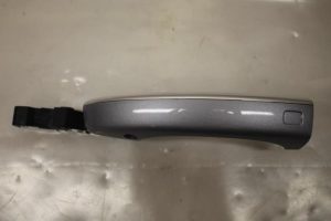 17800652 – 4H0837205C – Türgriff 4-türig links vorne