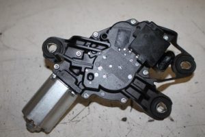 17816569 – 5K6955711B – Ruitenwissermotor achter