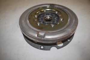 17827084 – 0B5105317R – Schwungrad