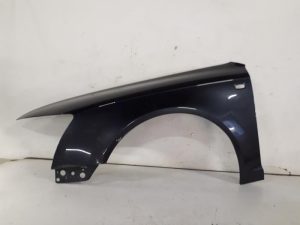 19148396 – 4F0821103F – Front wing, left