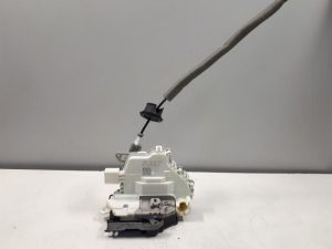 21205522 – 8J1837015E – Türschlossmechanik 4-türig links vorne