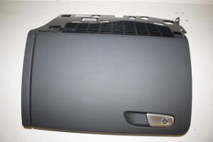 17802668 – 8R1057035E6PS – Handschuhfach