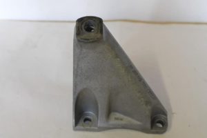 17789348 – 4E0199307AR – Motorsteun