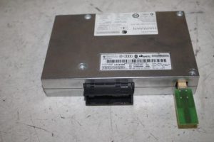 17806975 – 8T0862335F – Telefon Interface