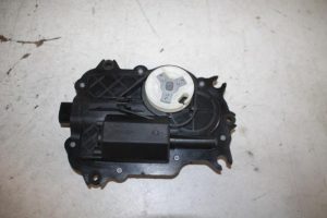 17825096 – 4E0837059 – Schließhilfsmotor Tür links vorne