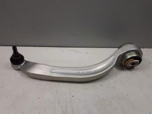 21396187 – 4D0407694N – Draagarm rechts-voor