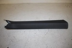 17809169 – 8W6867234BV48 – Stijl rechts-voor