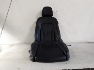 18853392 – 8R0881805 – Stoel Bekleding links