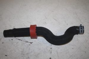 17806173 – 4G0819374L – Radiator hose