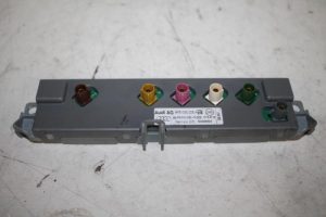 17819753 – 8K0035225A – Antenne Versterker
