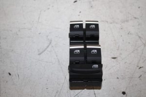 17810942 – 8W0959851E5PR – Elektrisch Raam Schakelaar