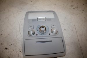 17823782 – 8T0947135BKET1 – Binnenverlichting voor