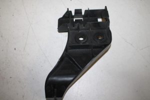 17819213 – 8V5807329A – Support (miscellaneous)