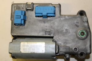 17787075 – 8D0959591 – Schiebedach Motor