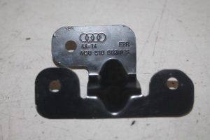 17810405 – 4G0810667 – Steun (diversen)