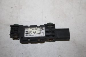 17824537 – 8E0959651 – Airbag Sensor