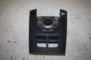 17814756 – 8V0919614S – Regeleinheit Multi Media