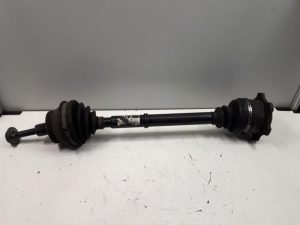 18611475 – 4D0407271S – Aandrijfas links-voor