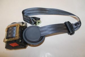 17789610 – 4D0857805BKPC – Sicherheitsgurt links hinten