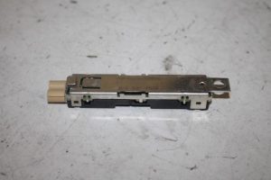 17805417 – 4G9035225B – Antennenverstärker