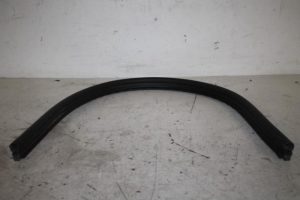 17814564 – 4M0823723 – Motorkaprubber