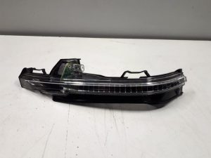 21024629 – 4M0949101A – Knipperlicht spiegel links