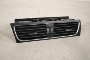 17822215 – 8T1820951EWVF – Luchtrooster Dashboard