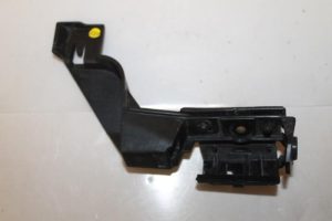 17794312 – 8K5807889 – Bumpersteun links-achter