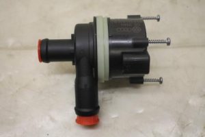 17799280 – 059121012B – Zusätzliche Wasserpumpe