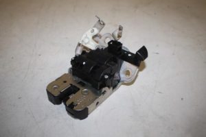 17830196 – 8R0827505 – Schließmechanik Heckklappe