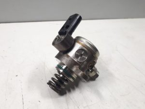 21471316 – 05E127027A – Mechanical fuel pump
