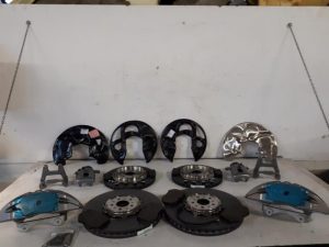 19803764 – 4E0615602H, 3W0615302F, 3W0615301N, 4E0615601AA – Bremsen Set Komplett vorne+ hinten