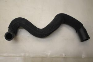 17799085 – 4G0121448AG – Radiator hose