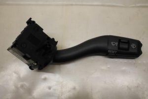 17798728 – 4E0953503B4PK – Ruitenwis Schakelaar