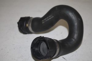 17806689 – 8K0121101J – Radiator hose