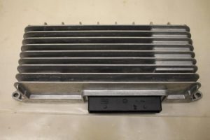 17798684 – 8T0035223AB – Radioverstärker