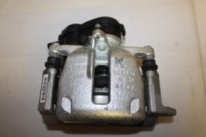 17794244 – 8K0615404E – Remklauw (Tang) rechts-achter